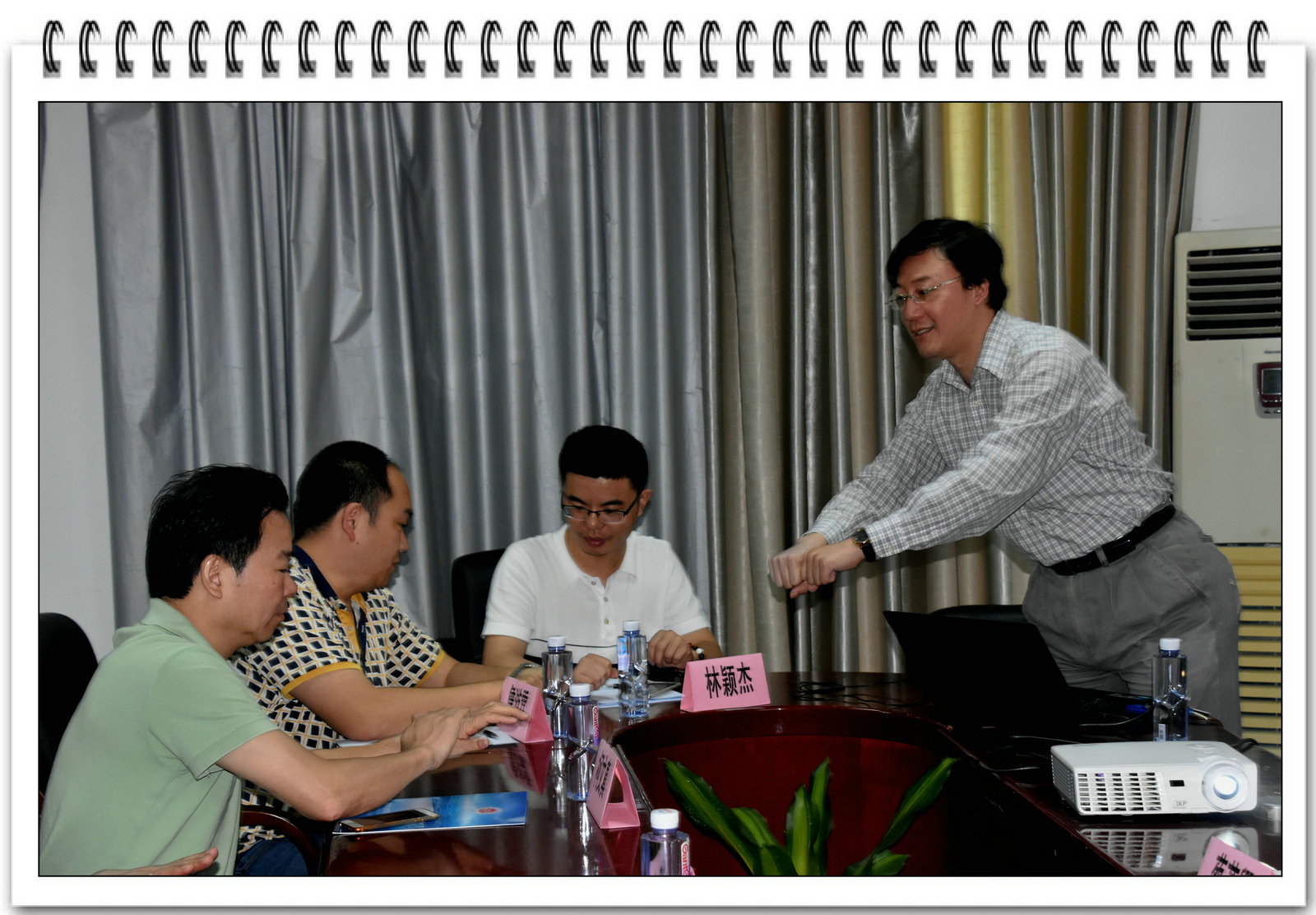 清源学者讲座教授、台湾中兴大学教授王惠民博士一行前往泉州市营养师协会与剑影实验学校考察交流